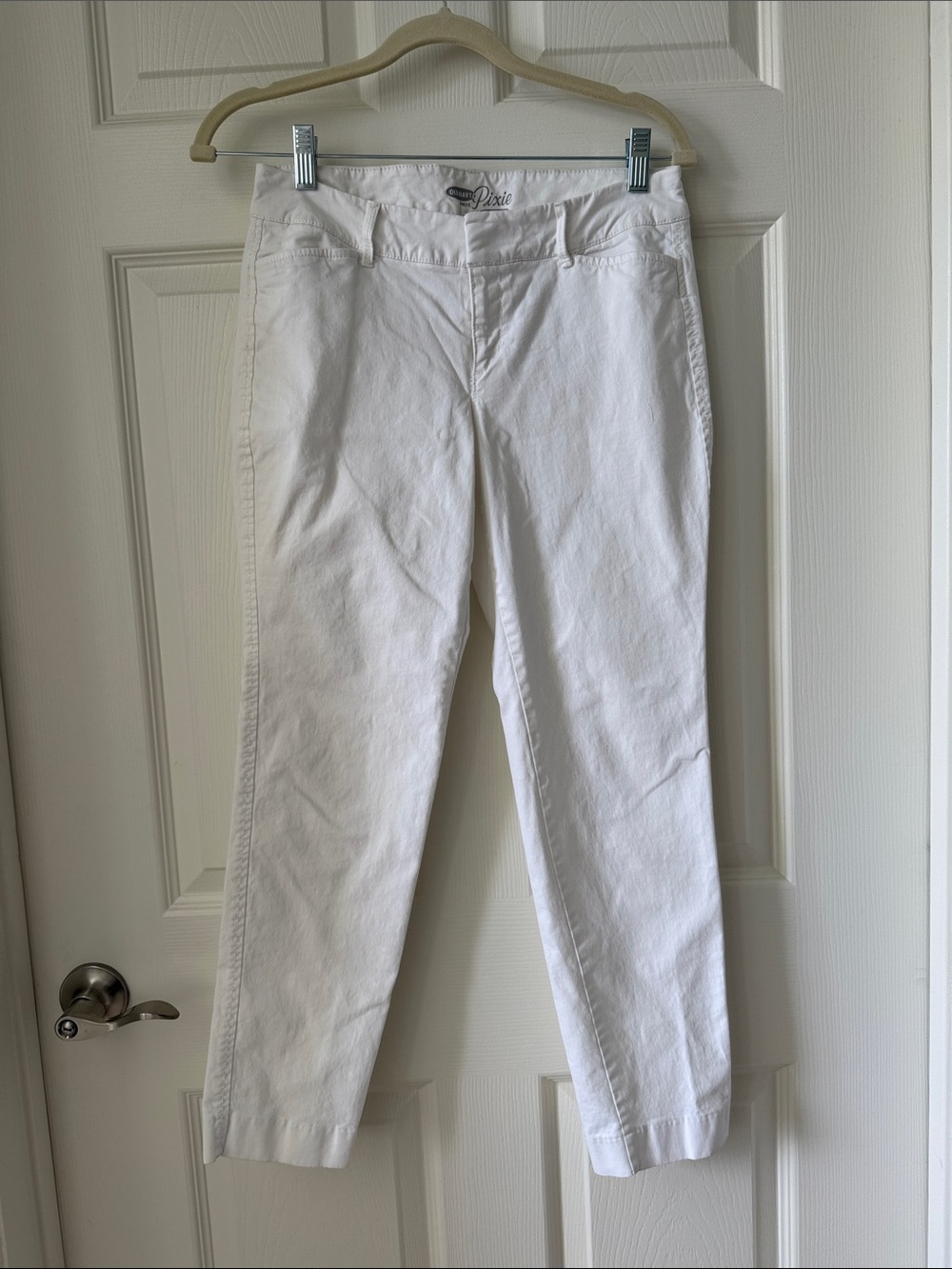 Old Navy White Pixie Straight-Leg Pants